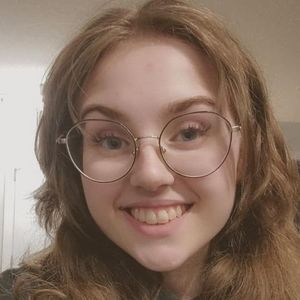 Meet your Posher, Caycee